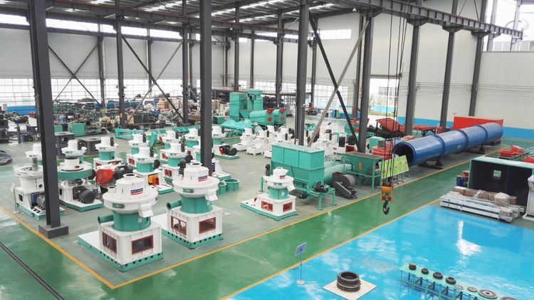 英國SEC定制的生物質(zhì)顆粒機生產(chǎn)線成功交付 英國SEC定制的生物質(zhì)顆粒機生產(chǎn)線成功交付