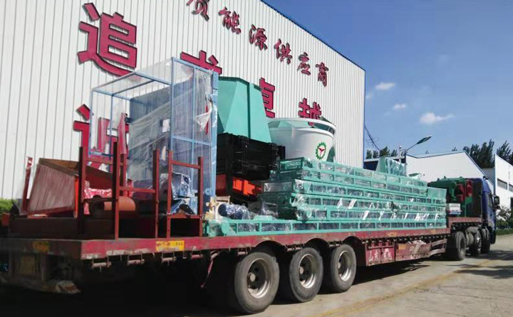 生產(chǎn)線粉碎機(jī)已裝車